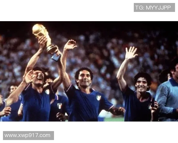 少女化身绿茵英雄演绎球星风采展现青春与运动魅力