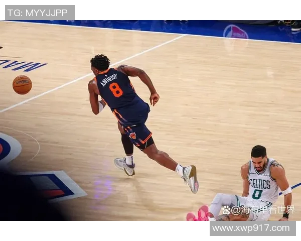 跟腱断裂困扰下的足球球星复出之路与坚韧意志力量